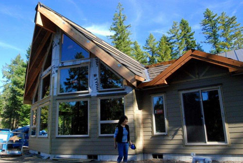 Saltspring-cedar-home
